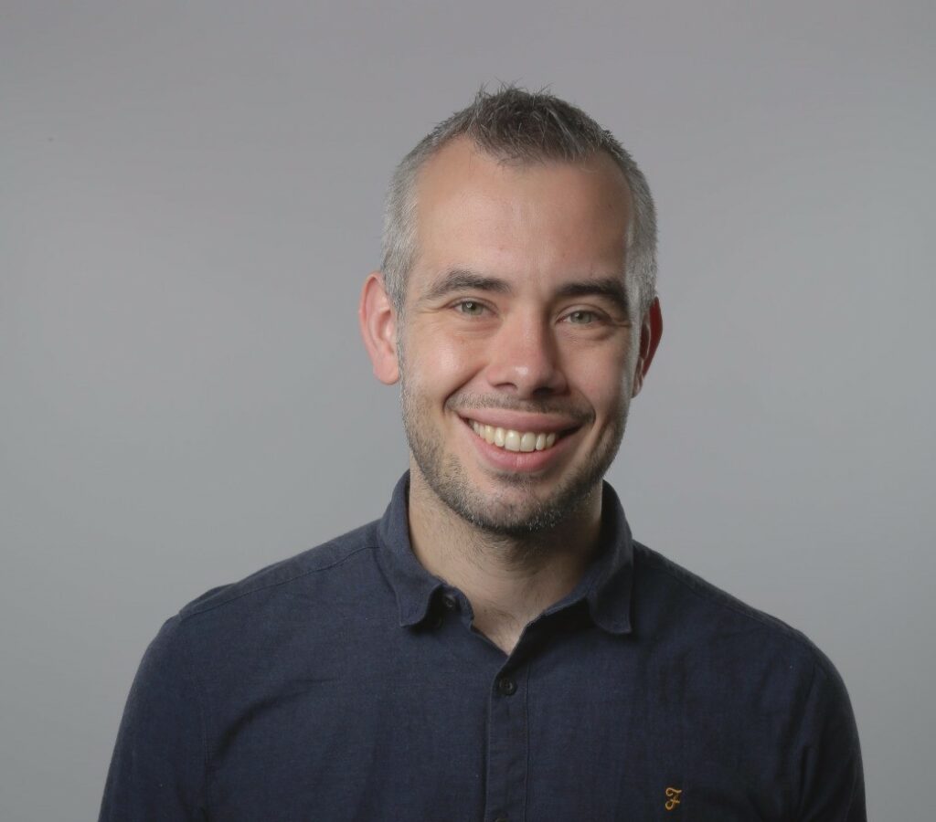 Ross Faarquhar Headshot