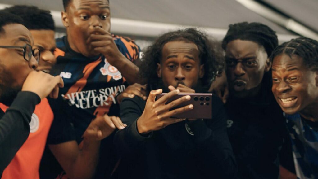 Samsung UK Baiteze squad