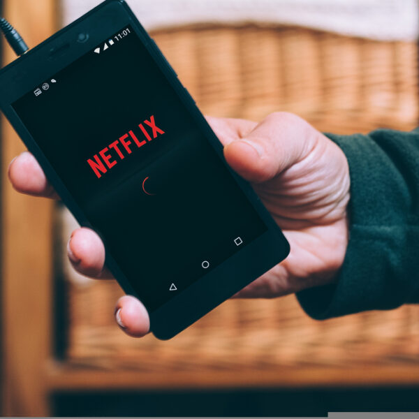 NETFLIX PHONE