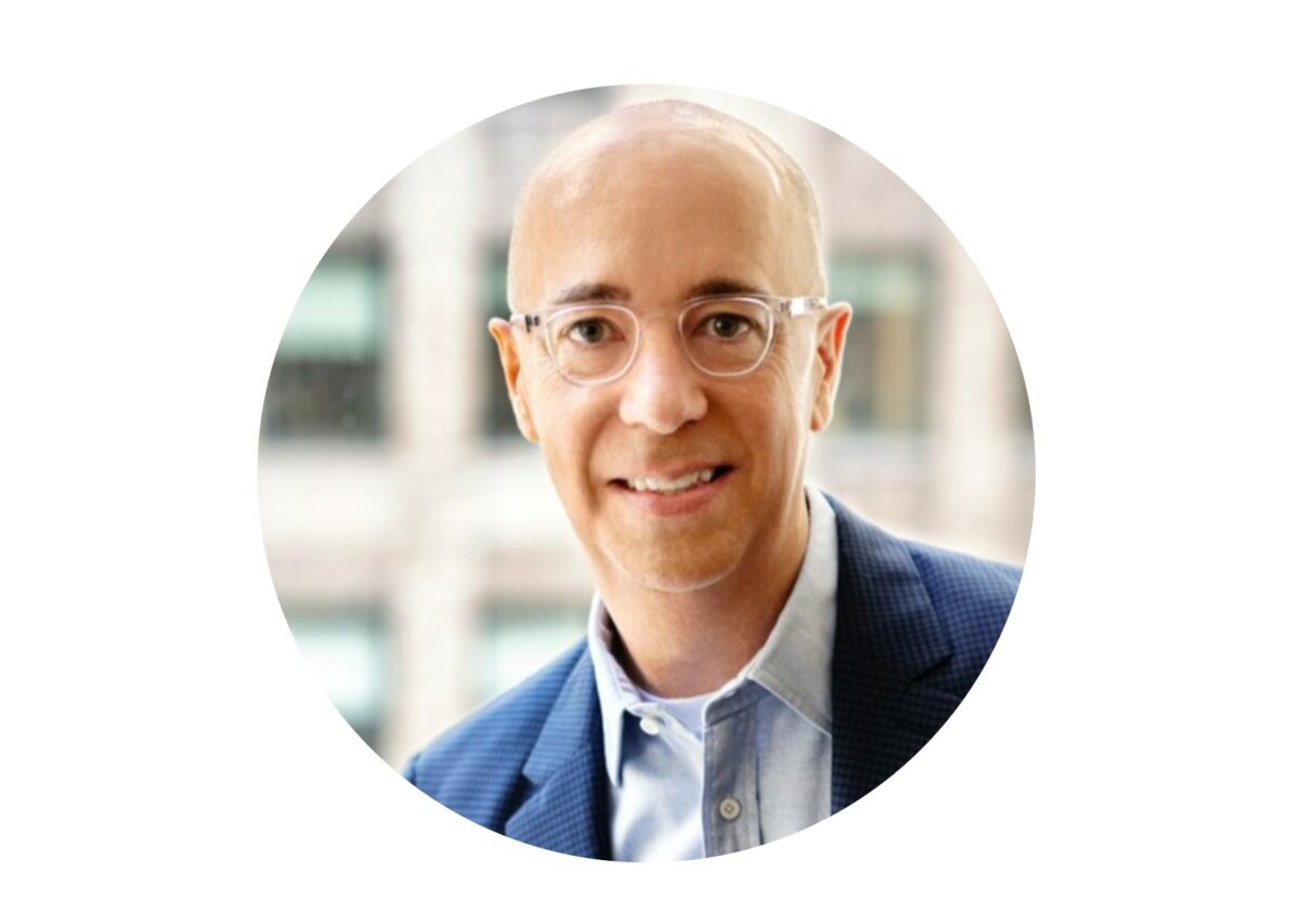 Omnicom Group has announced that its executive vice president, Peter Sherman, will leave the company to become a full-time undergraduate professor teaching marketing and communications at a 'top-ranked' university.