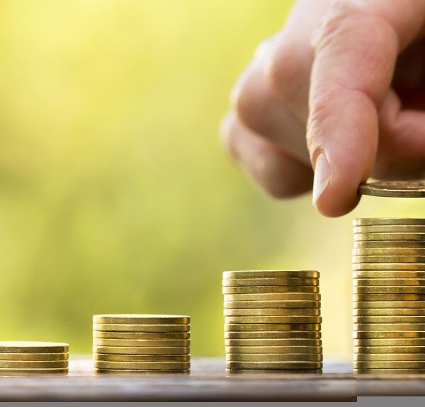 The latest Advertising Association/WARC Expenditure Report has predicted that the value of the UK's ad market will grow by 9.2% in 2022 to £35bn.