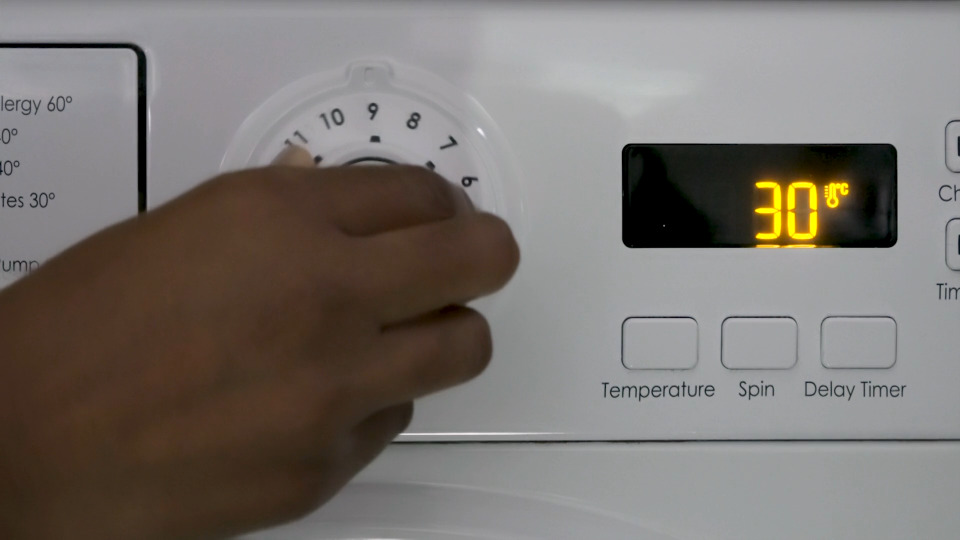 The UK government has released a TV ad to support its ‘It All Adds Up’ energy saving campaign that has been running since 17 December last year.