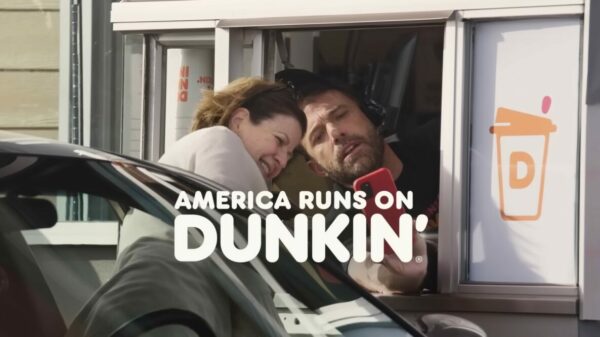 Last night, during the Super Bowl LVII game, Dunkin' Donuts unveiled an advertisement that saw Ben Affleck work for the US donuts chain.