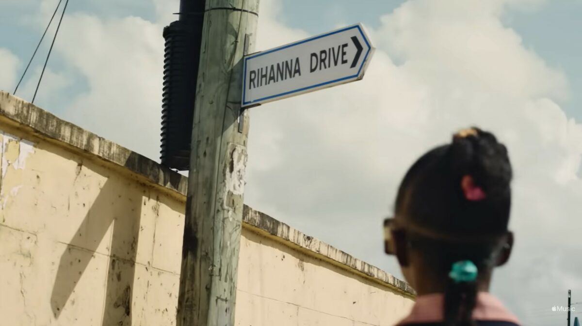 Apple Music is building excitement ahead of Rihanna's Super Bowl halftime show with an ad that pays tribute to her childhood in Barbados.