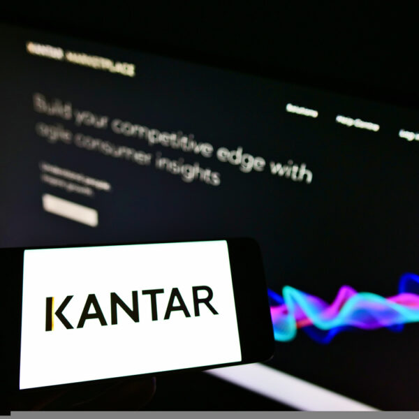 Private equity firms are vying for ownership of Kantar Media, the company behind the UK's TV ratings data, in a deal estimated to be worth £1 bn