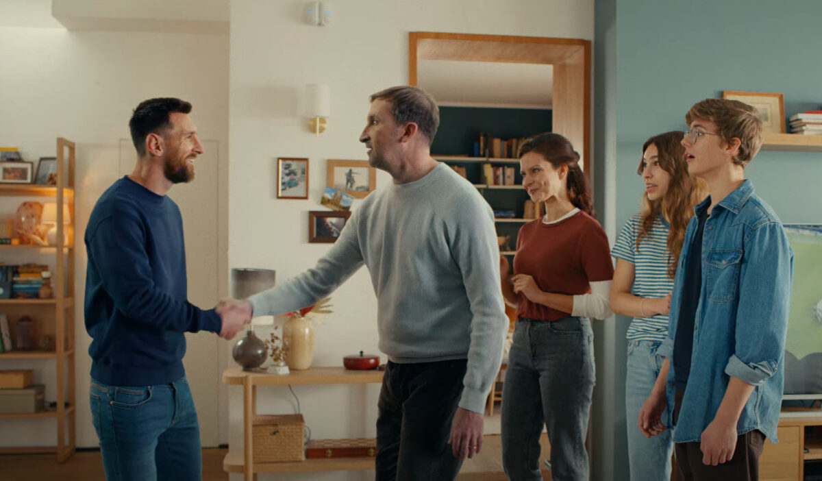 MB sits down for a Q&A with PepsiCo's Ciara Dilley, to find out more about Lay's most recent campaign featuring Lionel Messi.