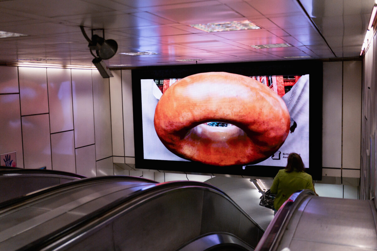 Bagel brand New York Bakery Co. has collaborated with Global to release a 3D outdoor campaign.