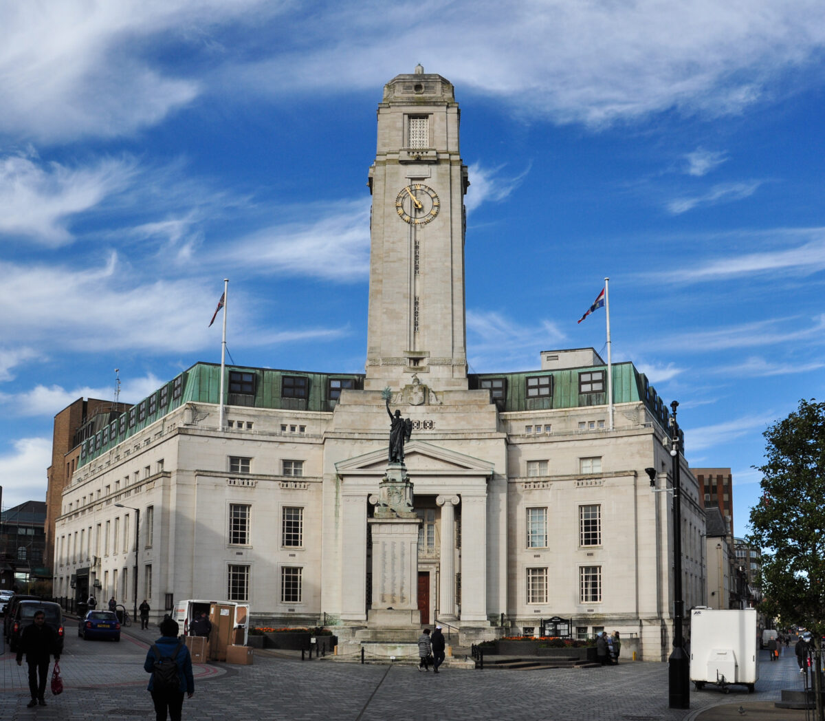 Luton Council has become the latest network and third council outside London to restrict unhealthy foods high in fat salt and sugar (HFSS) advertising, Luton Council depicted here.