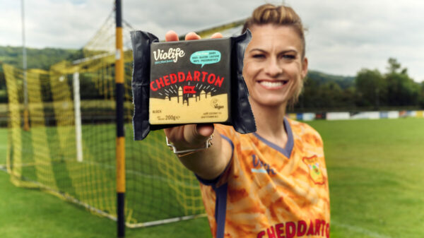 Ex-Lioness & committed vegan Karen Carney puts the Cheesemen & women of Cheddar AFC through their paces as the players are encouraged to embrace more of a plant-based diet, to mark historic non-league club’s sponsorship deal with cheese alternative brand, Violife