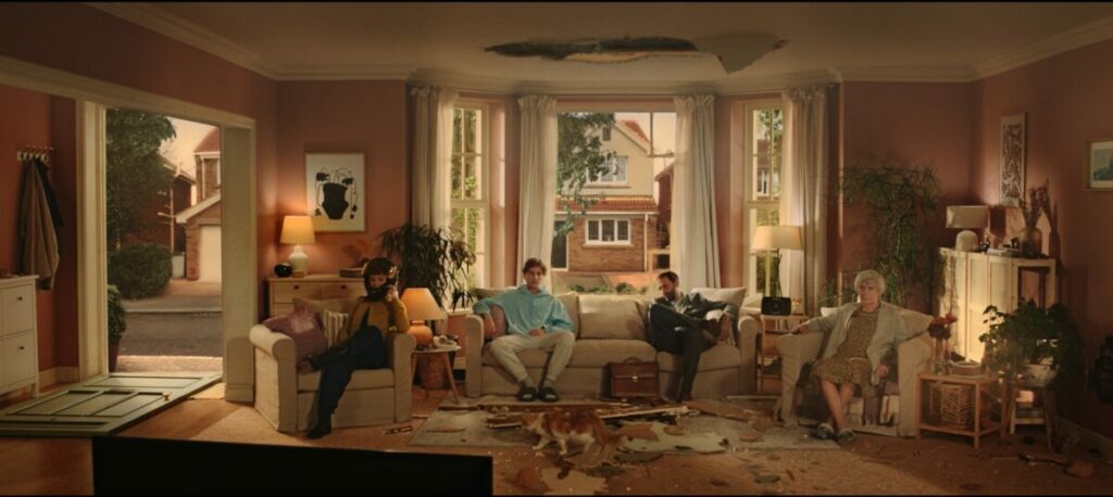 BT has unveiled a film dramatising partnership with Netflix, highlighting the benefits of having broadband and TV with the streaming service included, depicting a still here.