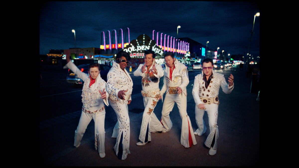 McVities latest ad sees Sir Trevor McDonald return to the newsdesk first time since he retired 15 years ago - as part of the brand's new platform.