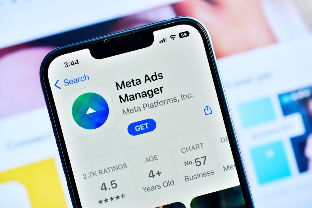 Meta's digital advertising rates have plummeted to a three-year record performance, following a strong recovery from the ‘double recession’, depicted here