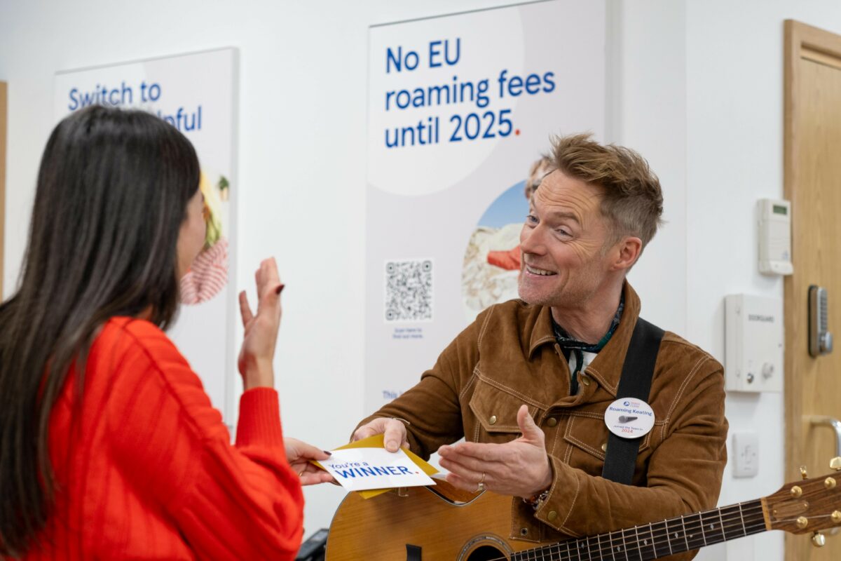 Tesco Mobile has enlisted the star power of ex-Boyzone star Ronan Keating to promote the expansion of its data roaming offering.