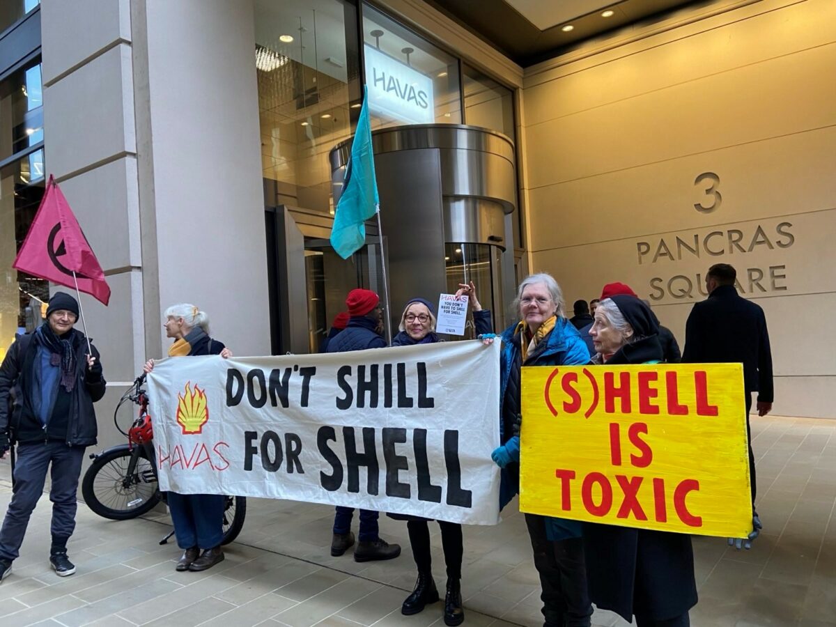 Image of protesters outside Havas. Climate activists once again gathered outside Havas' London headquarters to protest against the agency's relationship with fossil fuel giant Shell.