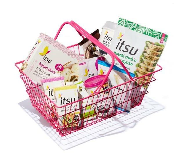 Asian inspired food brand Itsu has recreated the 'Do you know who I am? meme, swapping out the boxers' names in the original for "it's who" instead.
