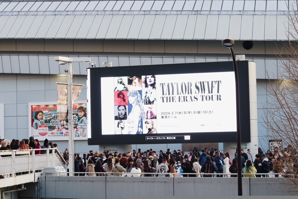 Expedia Group advertising tools have boosted its travel partners' visibility while also increasing partner revenue during popular cultural events. 