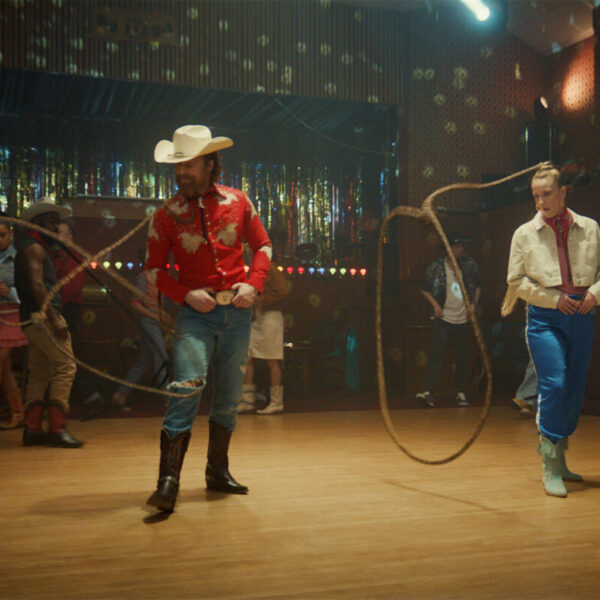 Foxy Bingo is lassoing up a frenzy in its latest carefree ad which sees a man with an inexplicably long moustache grooving to the beat of country.