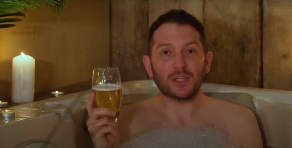 Jon Richardson enjoys a luxurious bath as he cracks open a cold one and begins to slam Rishi Sunak. The Labour Party has shared a new spot featuring comedian Jon Richardson naked in a bubble bath, in  a Big Short Parody. People are 20% less likely to trust political content being posted on TikTok than that being posted on YouTube.