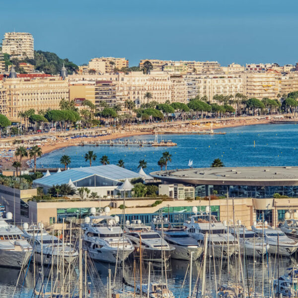 The overwhelming majority (82%) of Cannes attendants feel the festival is shifting focus away from creativity to tech platforms.