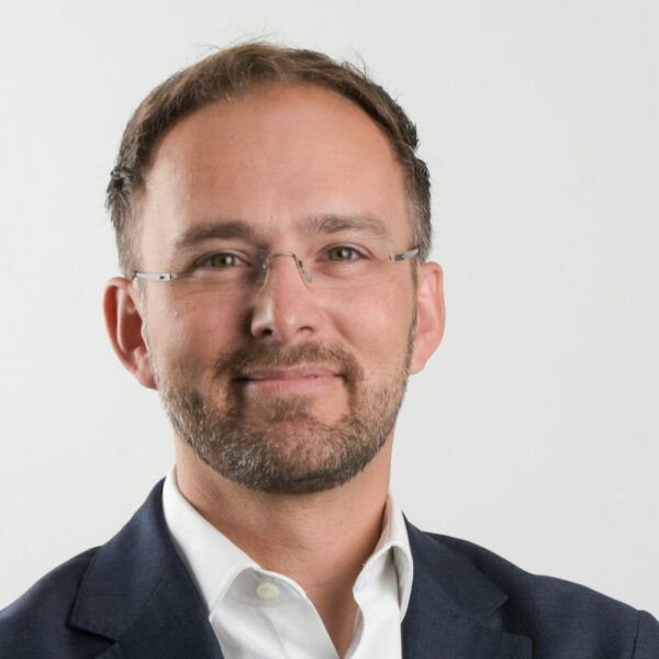 M&C Saatchi has appointed Simon Fuller as its new chief financial officer, replacing the outgoing Bruce Marson. He will take up the role from 1 July.