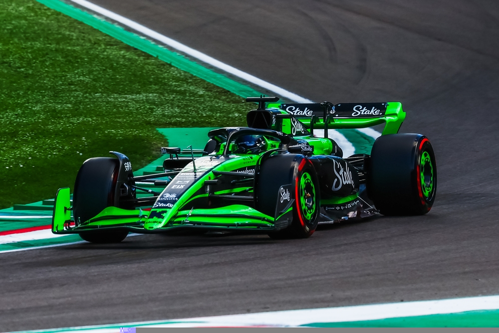 Formula One is considering banning all advertising related to online betting across its platforms as more and more countries begin to clamp down.