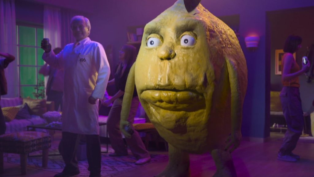 Suntory has launched a rather surreal new campaign to promote the roll out of its new alcoholic drink brand -196, featuring a giant talking lemon.