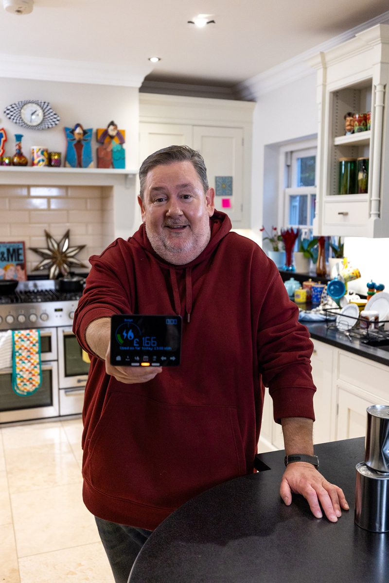 Johnny Vegas sheds light on smart meter installations