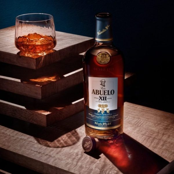 Panamanian rum brand Ron Abuelo showcases Three Angels rum in its new campaign.