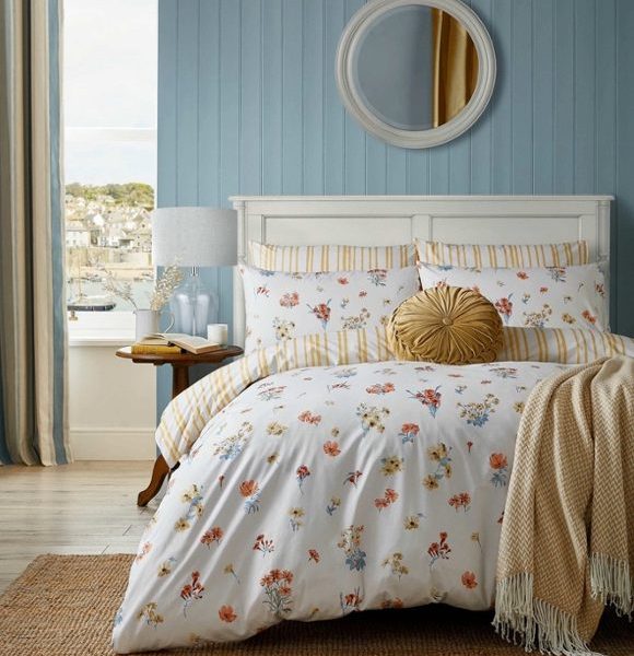 American holding firm Marquee Brands has acquired lifestyle brand, Laura Ashley, from global asset firm Gordon Brothers.