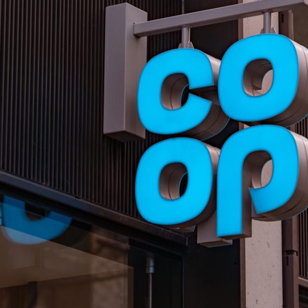 In a UK ‘first’, Co-op has unveiled a nationwide initiative to preload the Co-op membership application onto all Samsung O2 Telefónica devices.