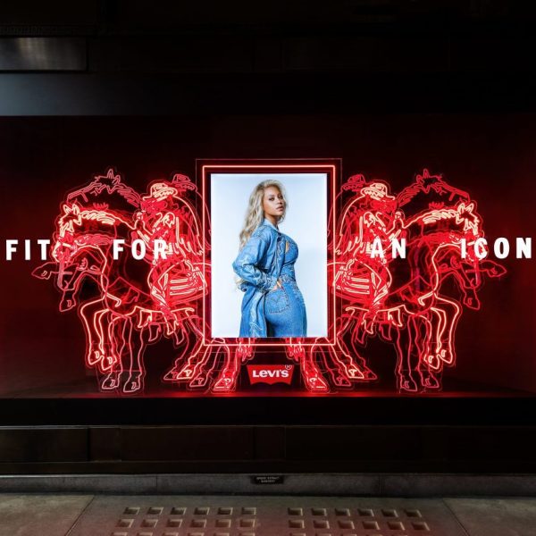American denim brand Levi’s celebrated the launch of its new campaign by unveiling its storefront takeover of the Oxford Street department store, Selfridges.