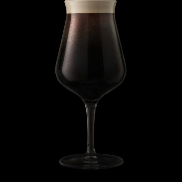 Beer brand Guinness has allowed football fans in Ireland to win a limited-edition Guinness x Waterford crystal pint glass.