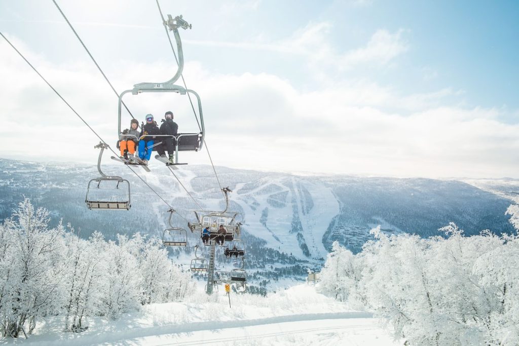 Tui-backed Crystal Ski Holidays has launched a customer reward activation that “puts loyal customers at the heart of the experience”.