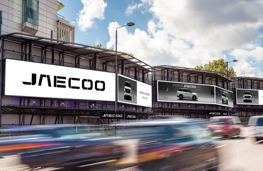 Chinese luxury vehicle manufacturer Jaecoo competes with established UK premium car brands in its new campaign.
