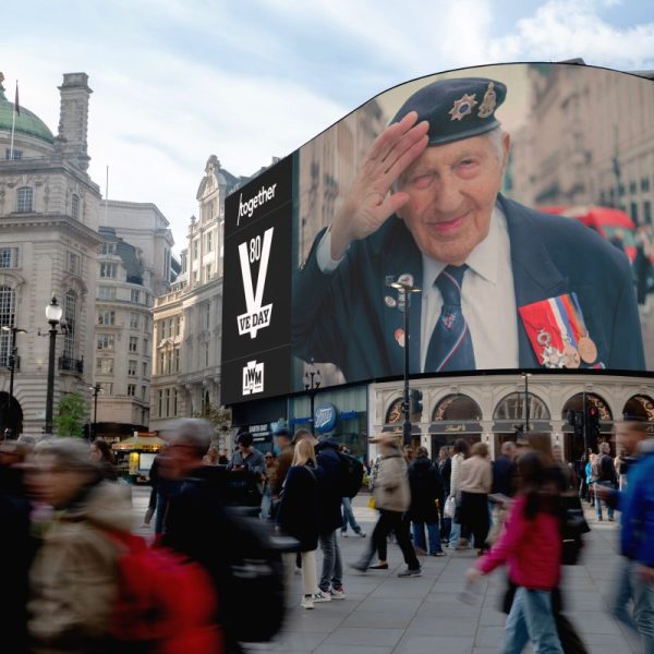 Working in partnership with the DCMS, Ocean Outdoor is celebrating Britain’s VE Day commemorations this week.