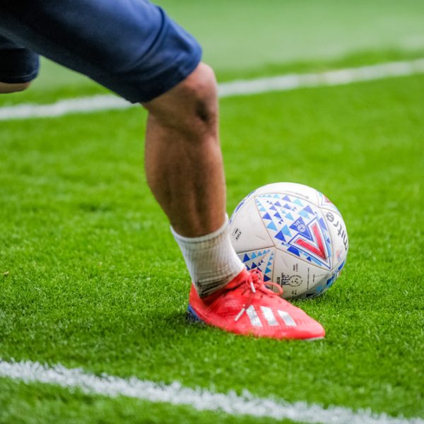 Football clubs competing in this season's EFL promotion play-offs are set to commit to wearing "hearts on their sleeves" in a bid to save lives.