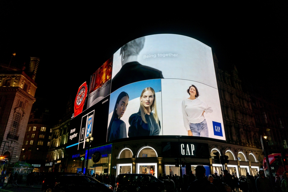 MB examines how and why out-of-home continues to thrive and innovate in the face of rapid market fragmentation and technological advances.