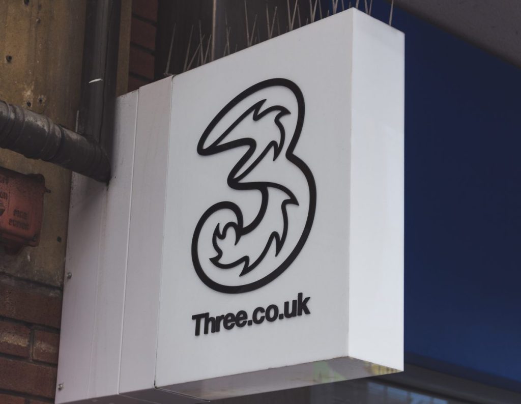 Mobile network Three unveiled a new campaign to showcase the ‘glow’ consumers have when redeeming offers and rewards.