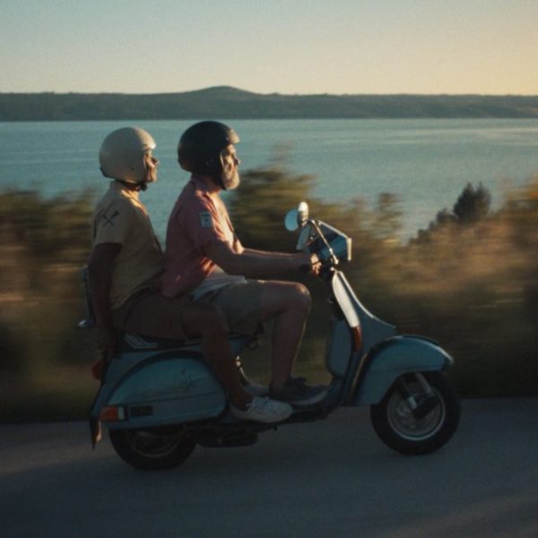 O2 is celebrating the "freedom" that it can offer its customers when travelling abroad in a new campaign that spotlights its free roaming proposition.