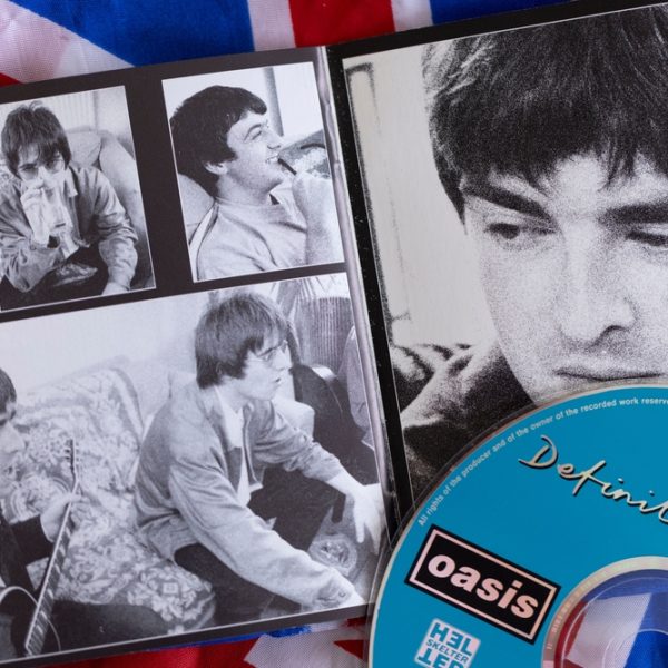 90s rock group Oasis will play the first concert of their reunion tour today.