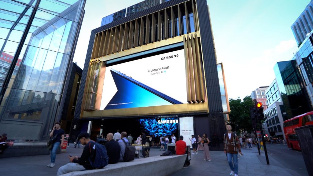 Tech firm Samsung marks the global launch of its latest foldable device series with a "bold" activation at London's Outernet.